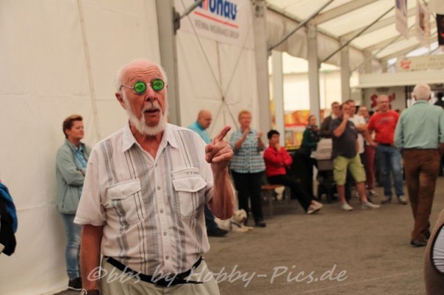 25. Pfunds-Kerle Fest, Sonntag
