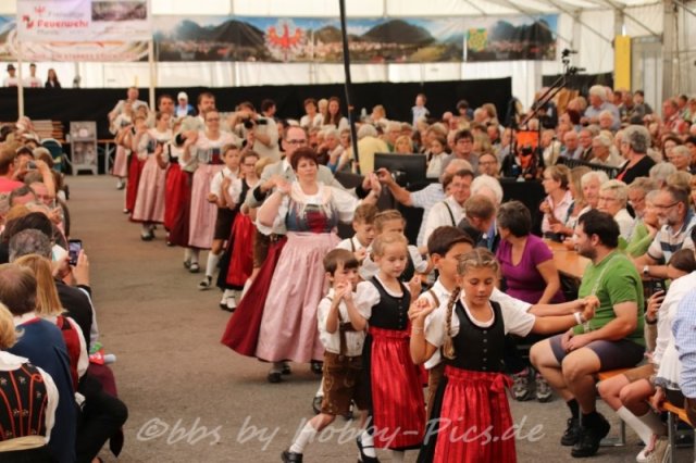 25. Pfunds-Kerle Fest, Sonntag