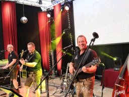 25. Pfunds-Kerle Fest, Sonntag