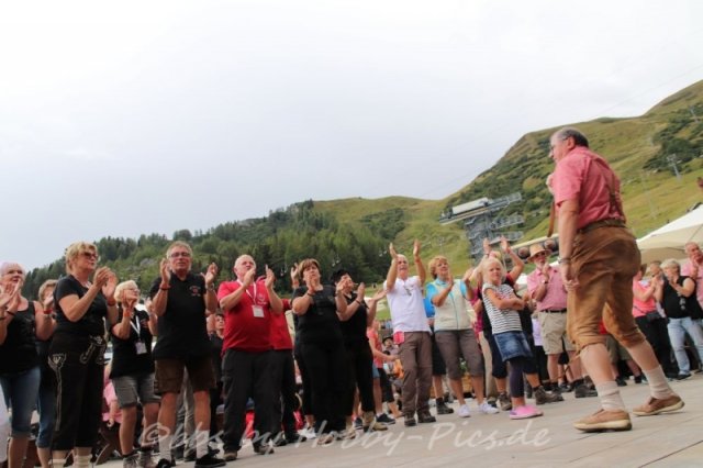 Pfunds-Kerle Fan Wandertag, Möseralm