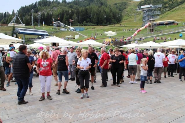 Pfunds-Kerle Fan Wandertag, Möseralm