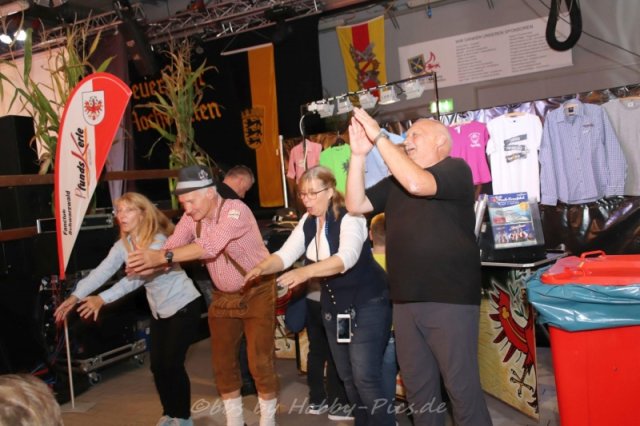 Alpenrock im Feuerwehrhaus, Samstag