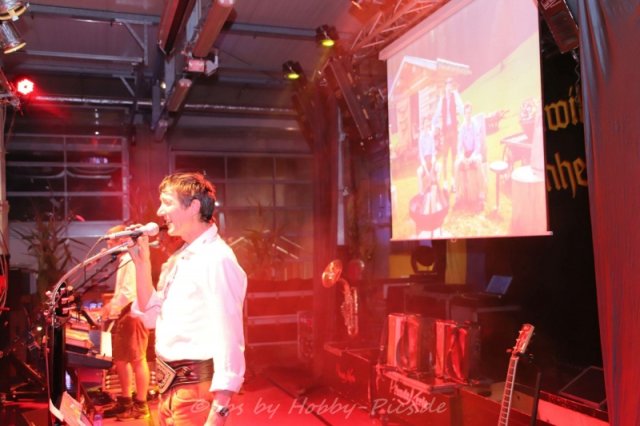 Alpenrock im Feuerwehrhaus, Samstag