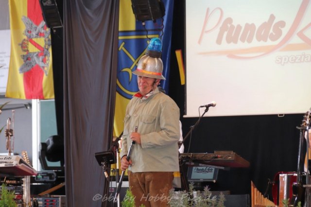 Alpenrock im Feuerwehrhaus, Sonntag