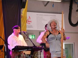 Alpenrock im Feuerwehrhaus, Sonntag