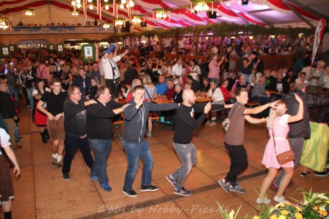 Donnerstag, 03.10.2019