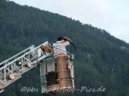 Pfunds-Kerle Fest, Einzug ins Festzelt