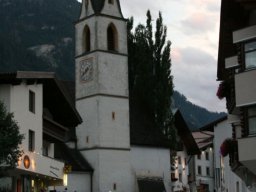 Pfunds-Kerle Fest, Einzug ins Festzelt